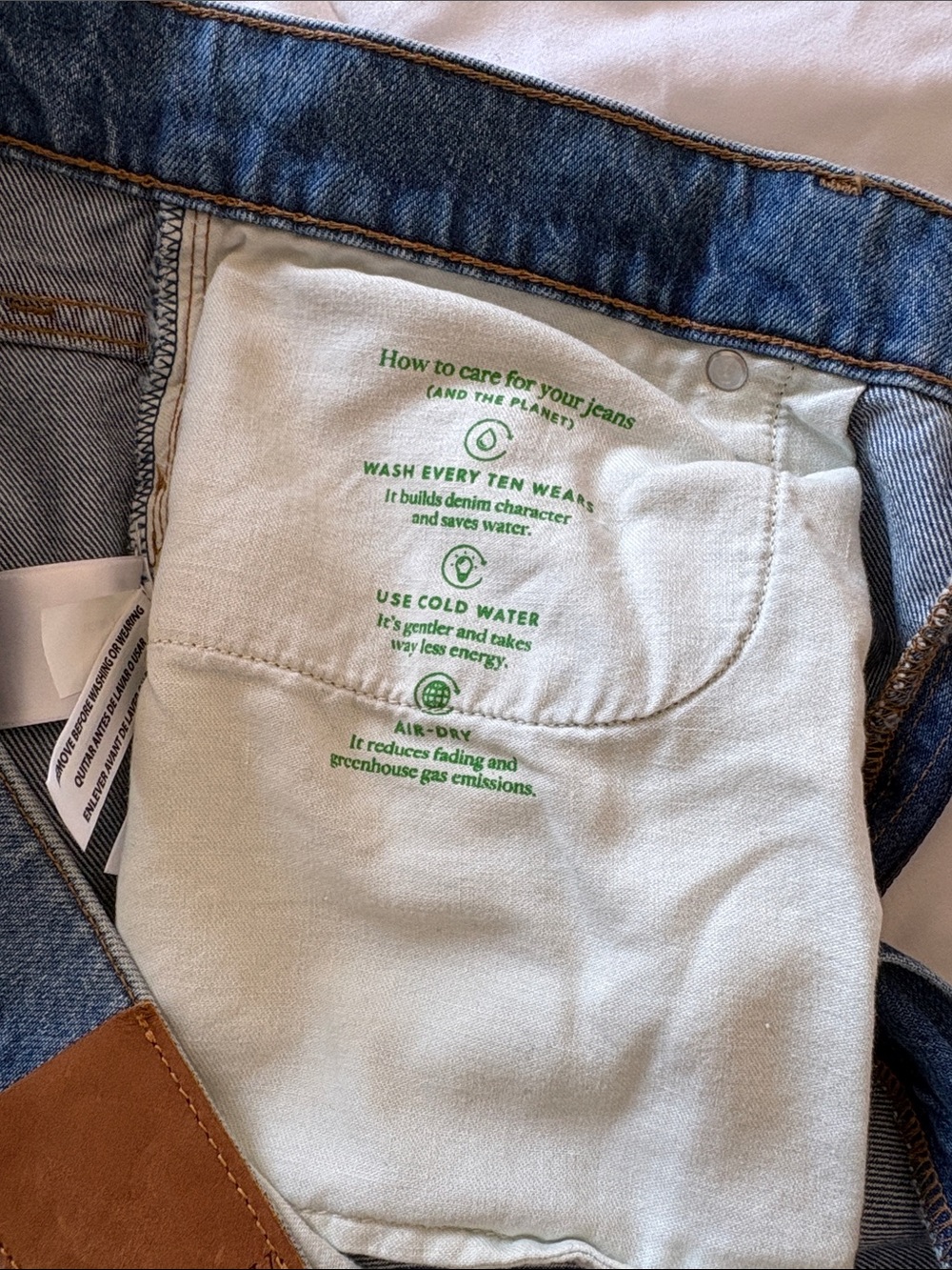 J. Crew Women's Straight-Leg Jeans in Classic Blue Denim - Picture 3 of 9